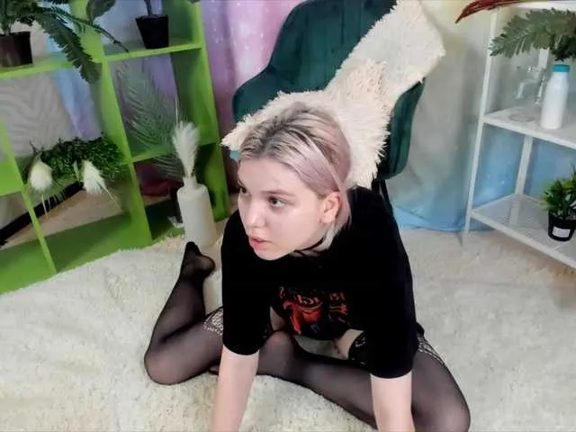 Live sex webcam photo for DonataQuarta #274075994