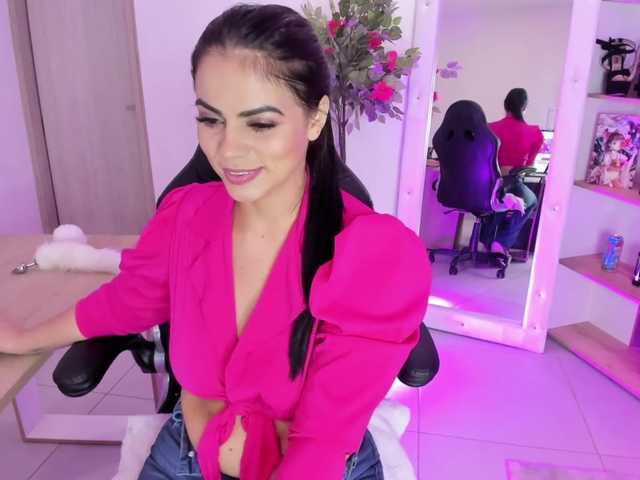 Live sex webcam photo for Donna-Milf #273333423