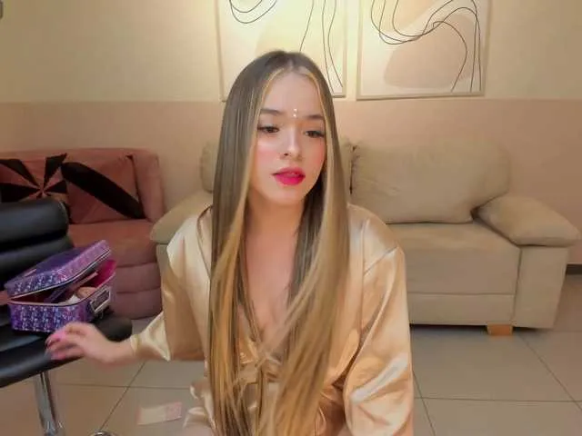 Live sex webcam photo for DonnaStonne #288080891