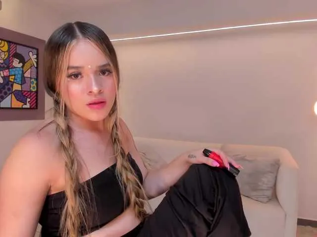 Live sex webcam photo for DonnaStonne #288080897