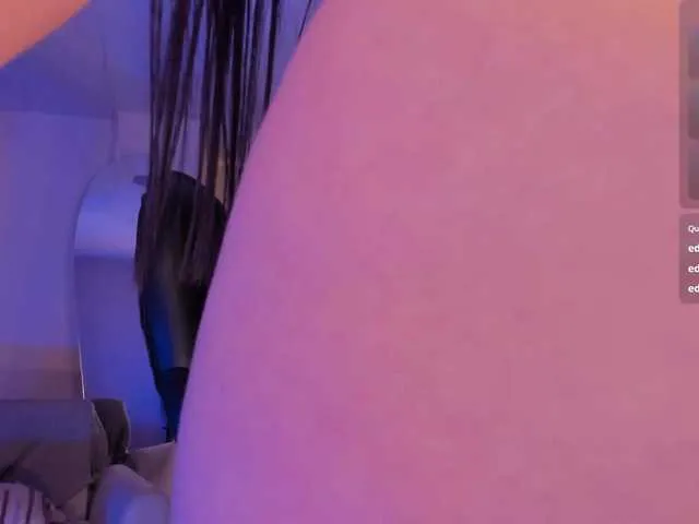 Live sex webcam photo for DonnaStonne #291547105