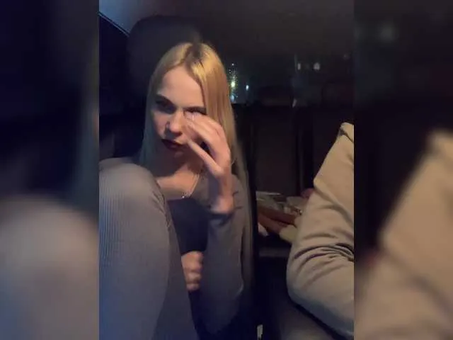 Live sex webcam photo for DonorDi #290584424