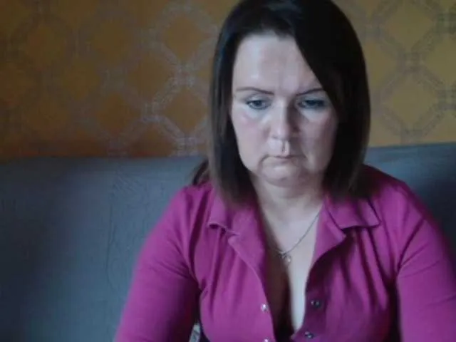 Live sex webcam photo for DoreenAlone #291326540