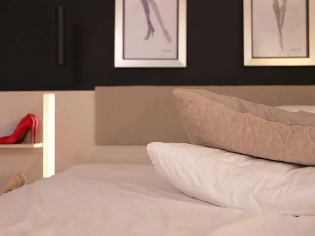 Live sex webcam photo for DorisCream #290400963