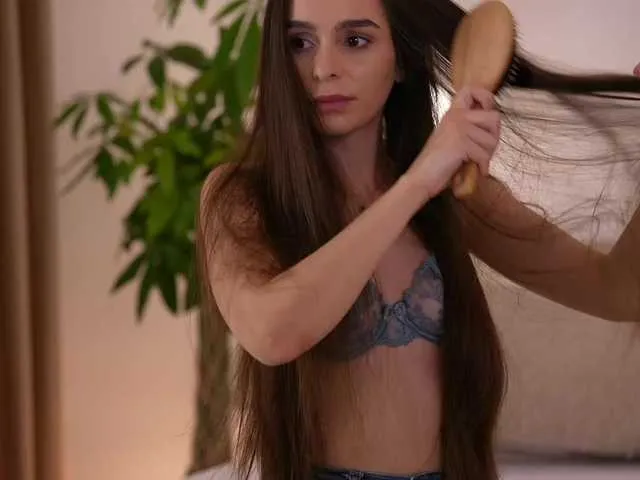 Live sex webcam photo for DorisCream #291987537