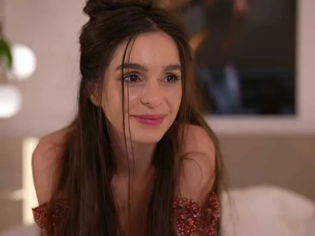 Live sex webcam photo for DorisCream #292149749