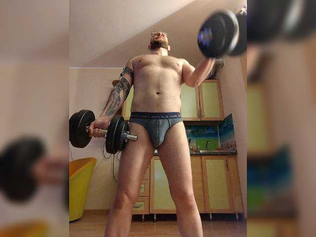 Live sex webcam photo for DoubleHeadedSnake13 #277409658