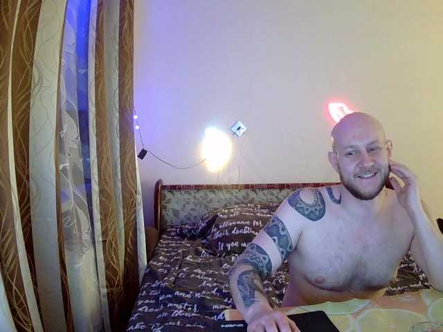 Live sex webcam photo for DoubleHeadedSnake13 #277616238