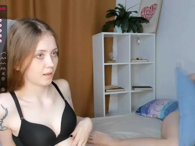 Live sex webcam photo for DouglasAlice #273967339