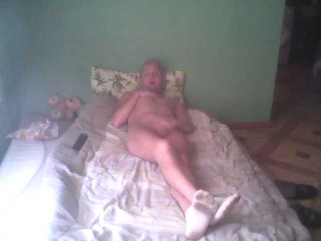 Live sex webcam photo for DoveLove37a #276093241