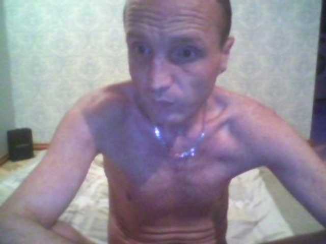 Live sex webcam photo for DoveLove37a #276538934