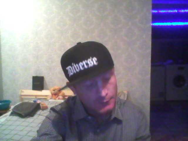 Live sex webcam photo for DoveLove37a #276866945