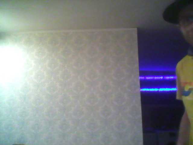 Live sex webcam photo for DoveLove37a #277047665