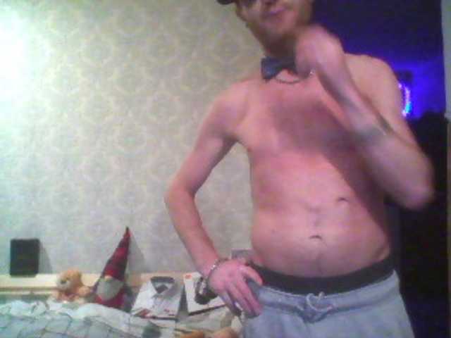 Live sex webcam photo for DoveLove37a #277060415