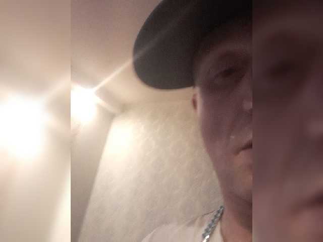 Live sex webcam photo for DoveLove37a #277200816