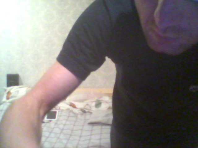 Live sex webcam photo for DoveLove37a #277230516