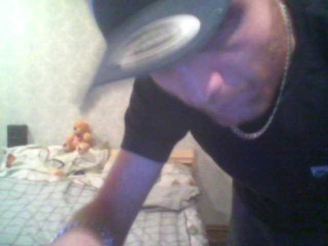 Live sex webcam photo for DoveLove37a #277236424