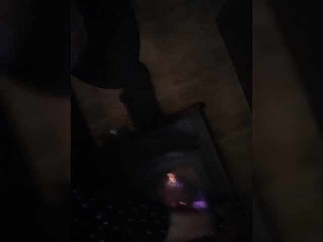 Live sex webcam photo for DoveLove37a #277423608