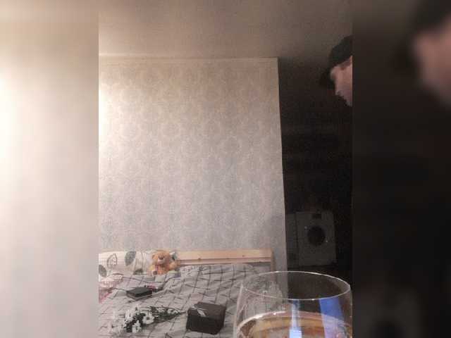 Live sex webcam photo for DoveLove37a #277478106