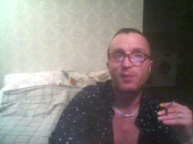 Live sex webcam photo for DoveLove37a #277714007