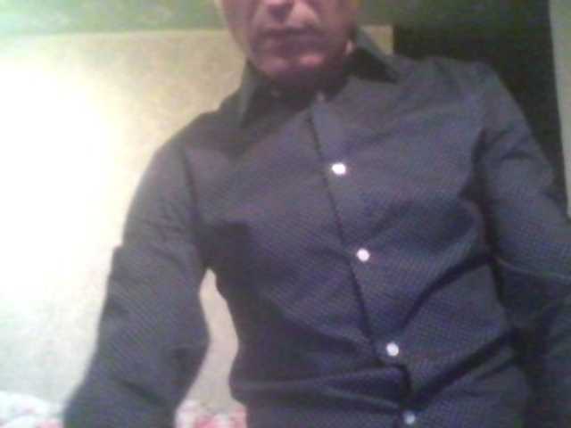 Live sex webcam photo for DoveLove37a #277801323