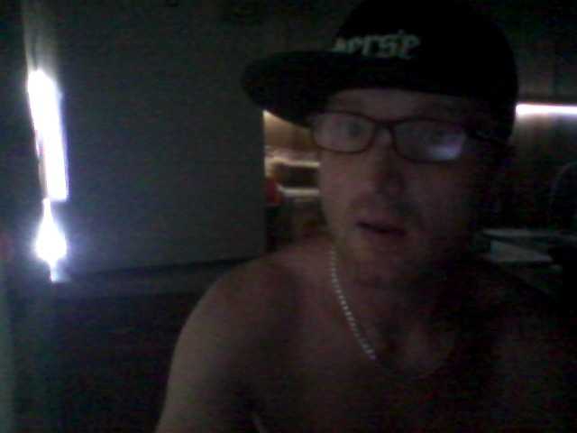 Live sex webcam photo for DoveLove37a #288935265