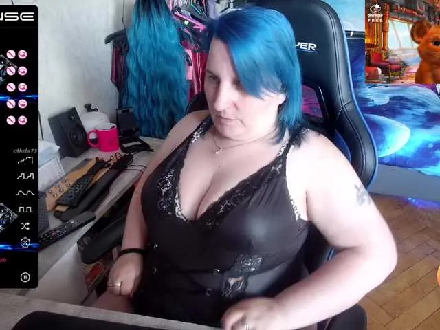 Live sex webcam photo for DrachenLady39 #273604321