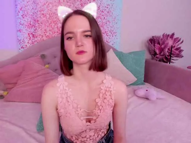 Live sex webcam photo for Dragon-Alice #272674152