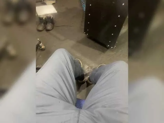 Live sex webcam photo for Dragon-sex-1 #290668341