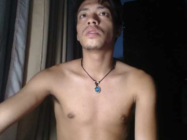 Live sex webcam photo for DrakeDeep666 #290235506