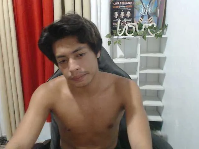 Live sex webcam photo for DrakeDeep666 #290677505