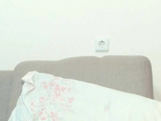 Live sex webcam photo for Drakulaura1 #291716603