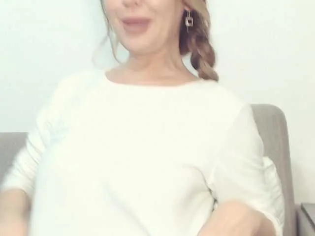 Live sex webcam photo for Drakulaura1 #291856790