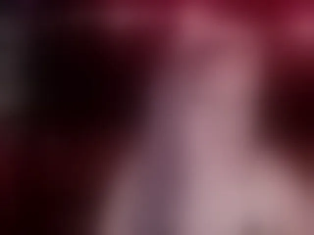 Live sex webcam photo for DramaQuenns #293140247