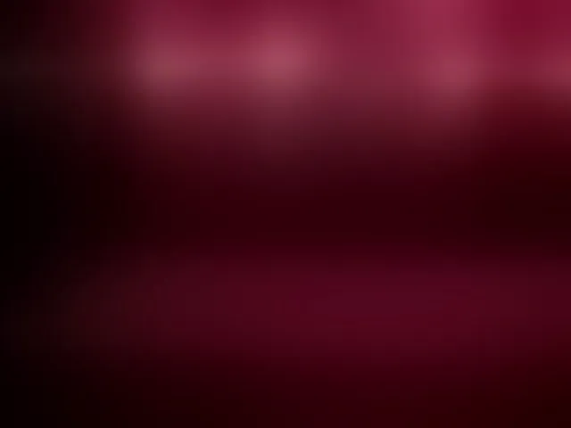 Live sex webcam photo for DramaQuenns #293541612
