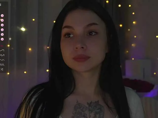 Live sex webcam photo for DrammaQueennnn #290651881