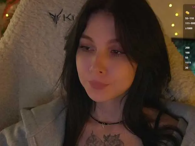 Live sex webcam photo for DrammaQueennnn #291130302