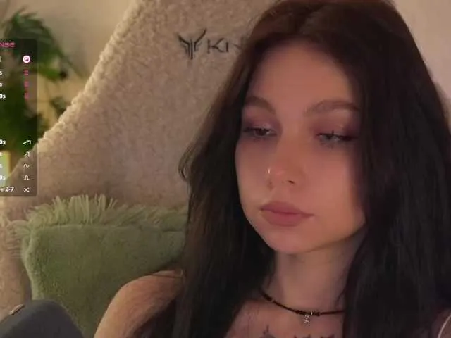 Live sex webcam photo for DrammaQueennnn #291526904