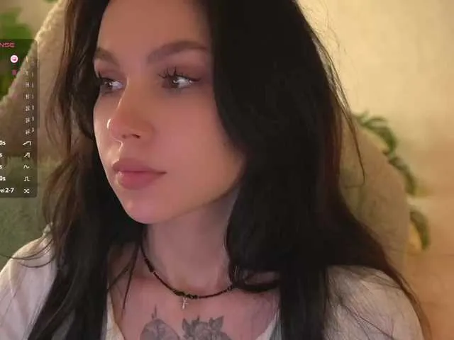 Live sex webcam photo for DrammaQueennnn #291548976