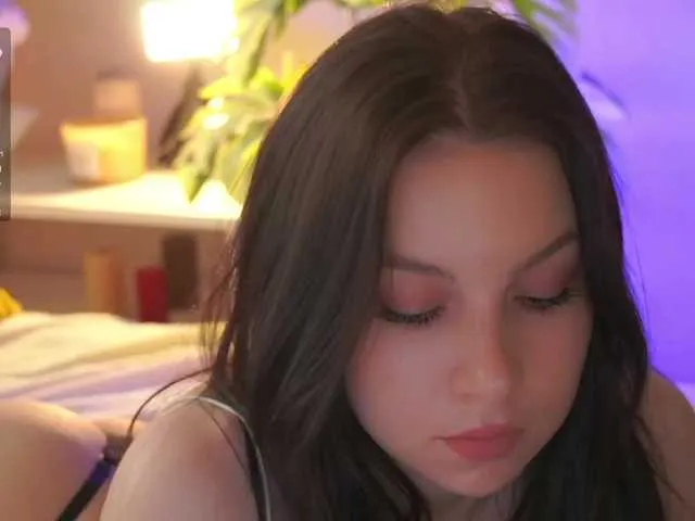 Live sex webcam photo for DrammaQueennnn #291750643