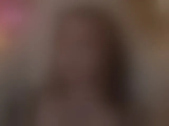 Live sex webcam photo for DrammaQueennnn #292335579
