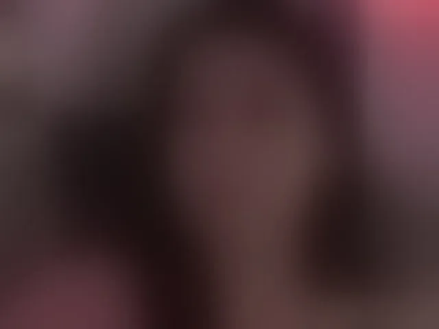 Live sex webcam photo for DrammaQueennnn #293334213
