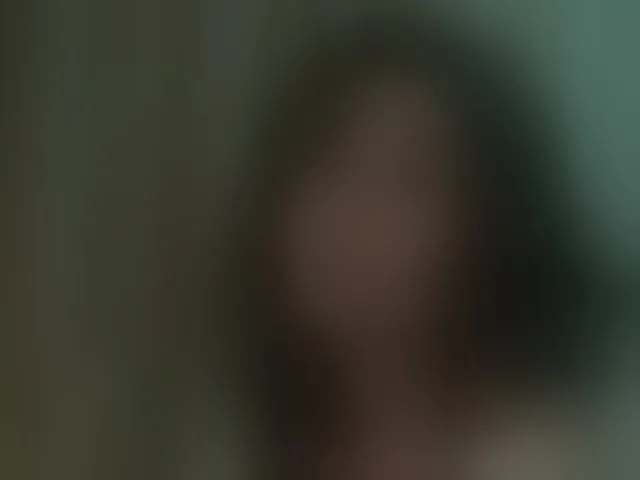 Live sex webcam photo for DrammaQueennnn #293667491