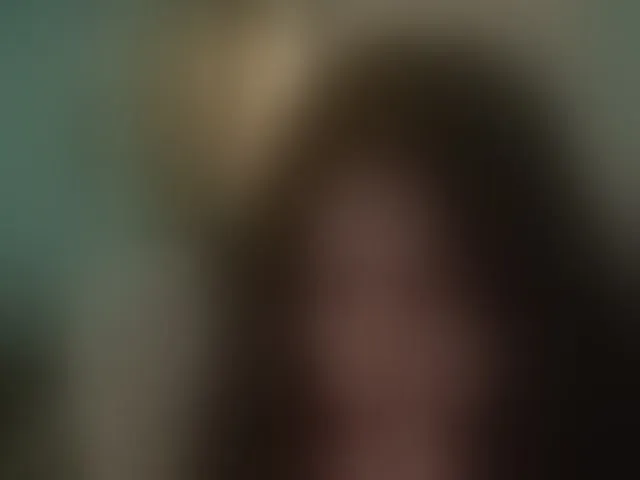 Live sex webcam photo for DrammaQueennnn #293699341