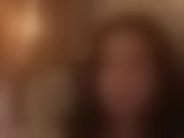 Live sex webcam photo for DrammaQueennnn #293741089