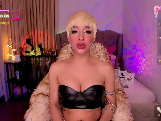 Live sex webcam photo for DreamGoddess #290600361