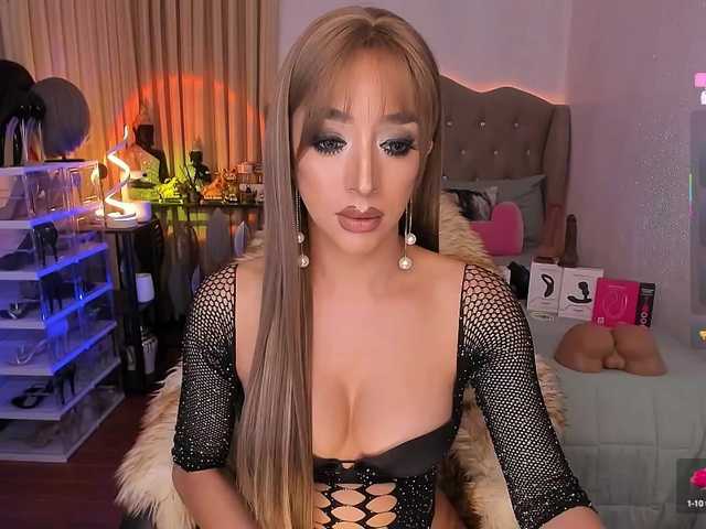 Live sex webcam photo for DreamGoddess #291266505