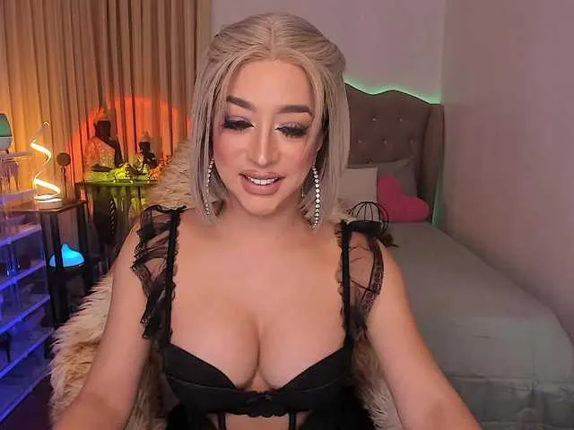 Live sex webcam photo for DreamGoddess #293154061