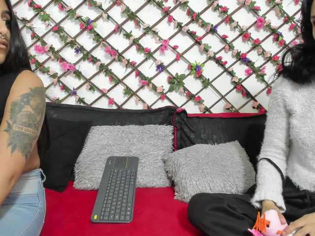 Live sex webcam photo for Dreamgirlss #290813622