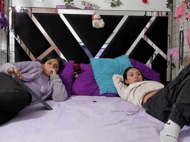 Live sex webcam photo for Dreamgirlss #291468504